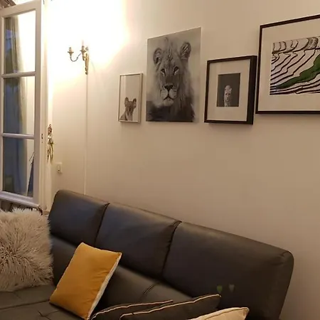 Apartment Vl Heart Of In St Germain Des Pres -odeon Paris